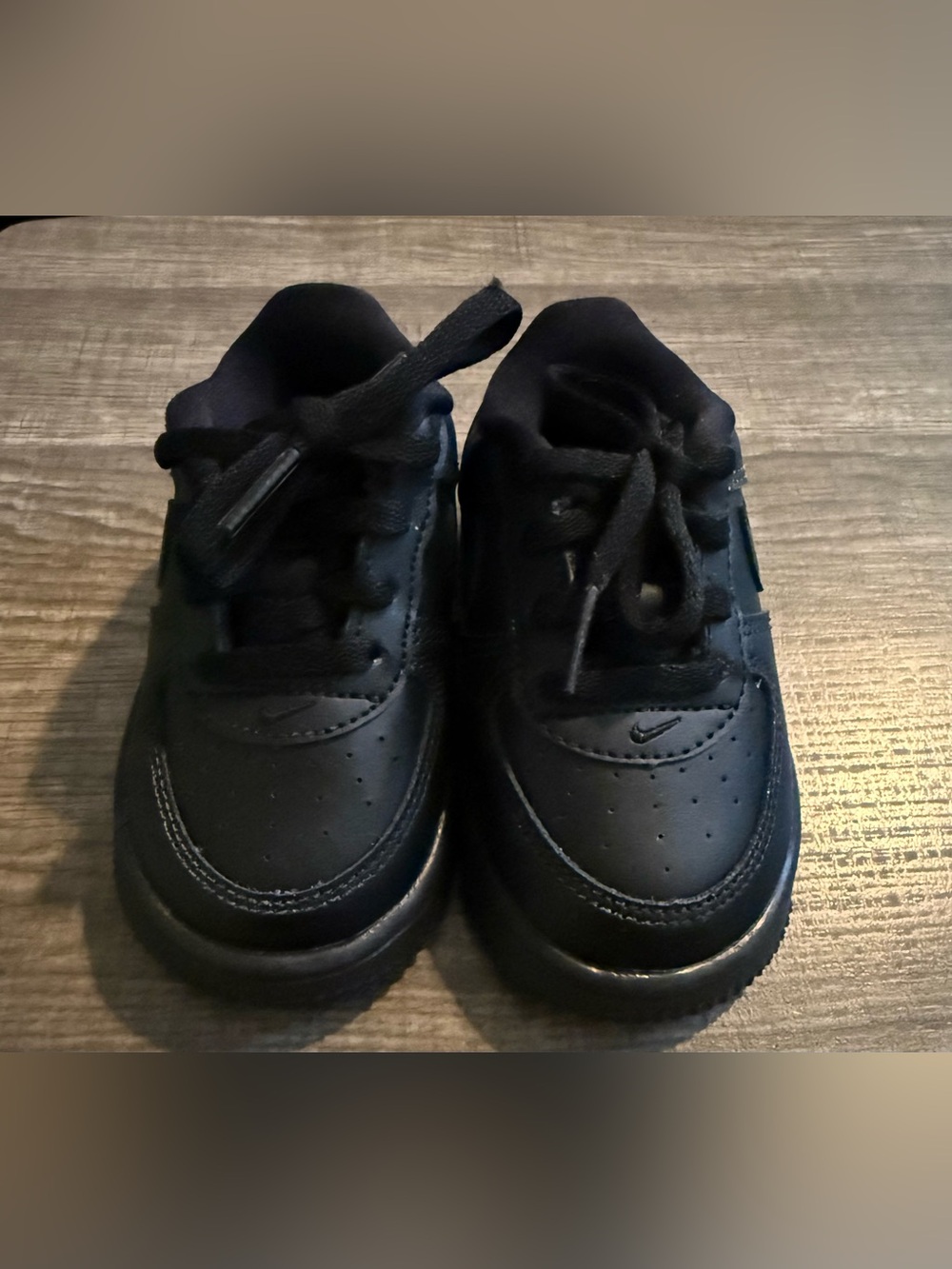 Nike Kids Black Low-Top Sneakers